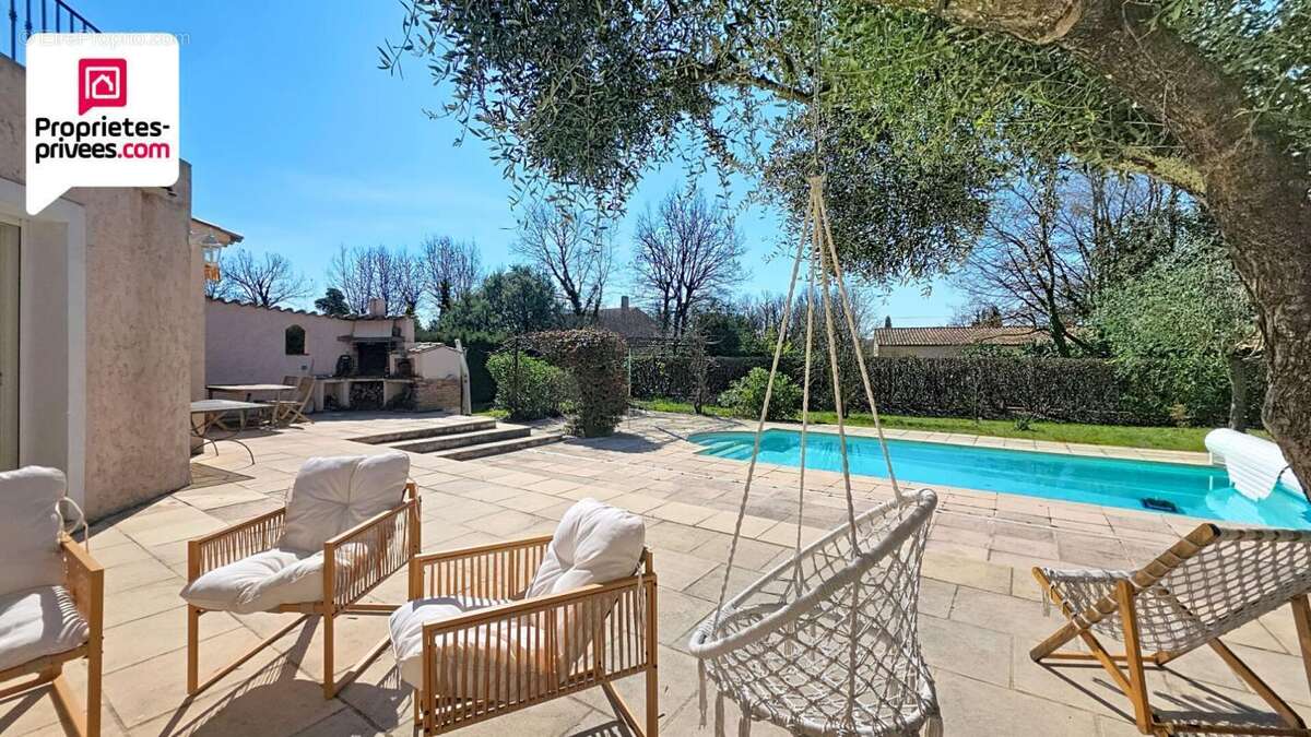 Maison à SAINT-CEZAIRE-SUR-SIAGNE