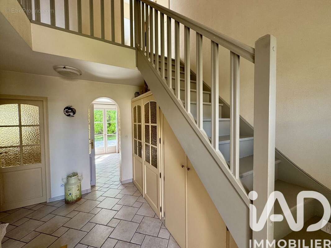 Photo 2 - Maison à COMBS-LA-VILLE