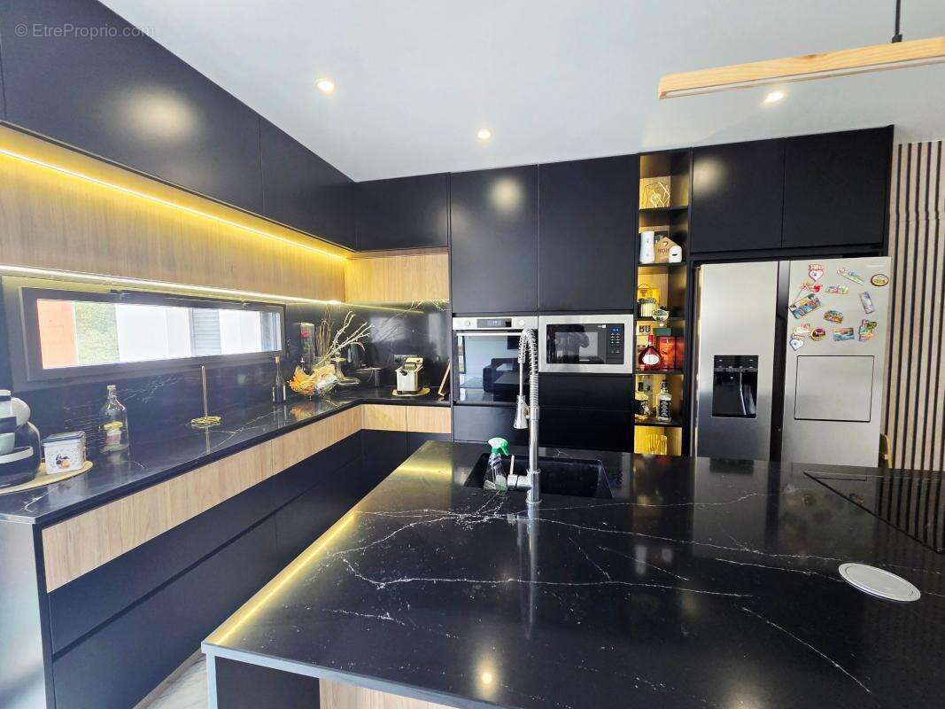 Maison à LANDIVISIAU