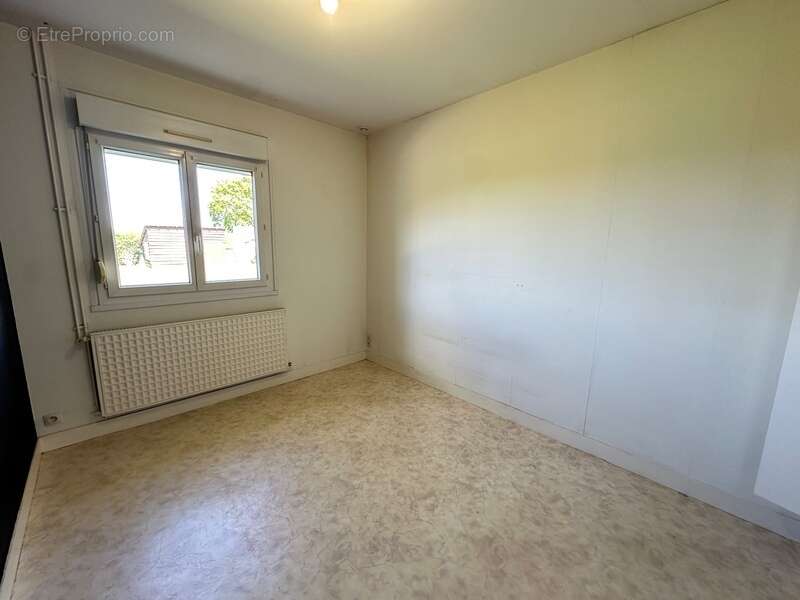 Maison à SAINT-GERVAIS-EN-BELIN