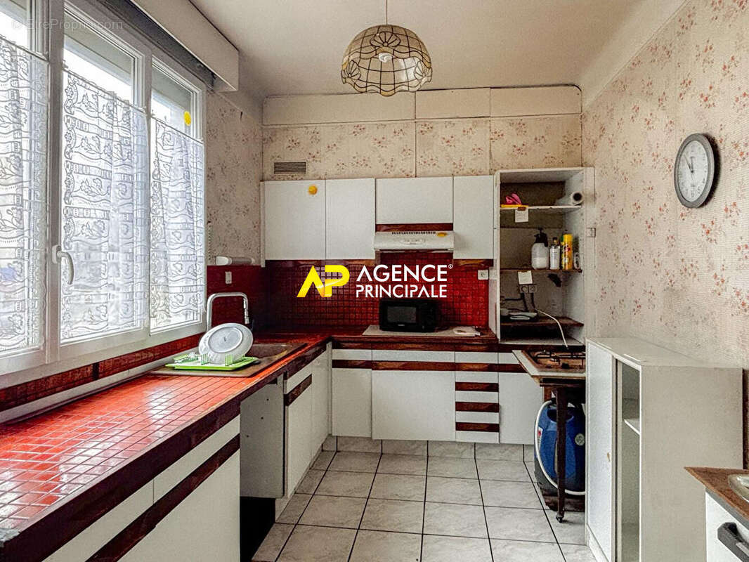 Maison à SARTROUVILLE