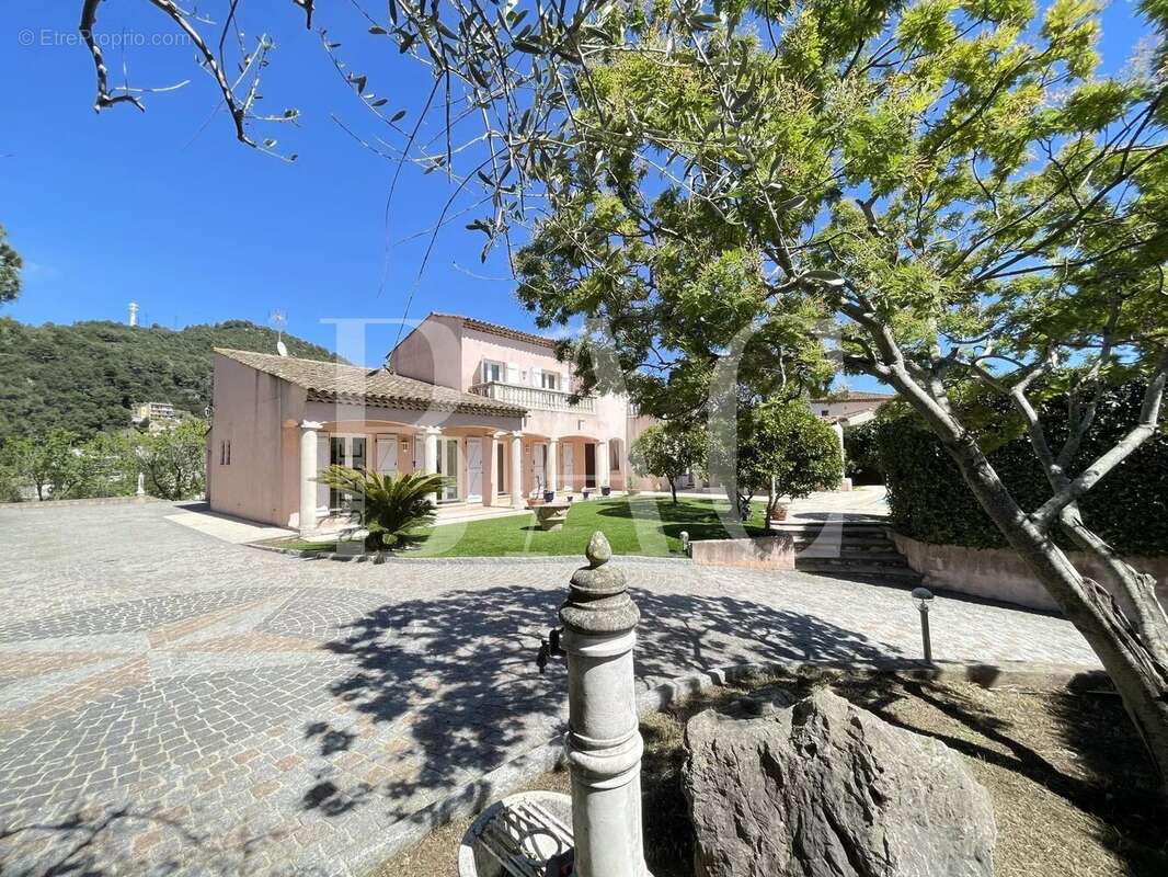 Maison à VILLEFRANCHE-SUR-MER