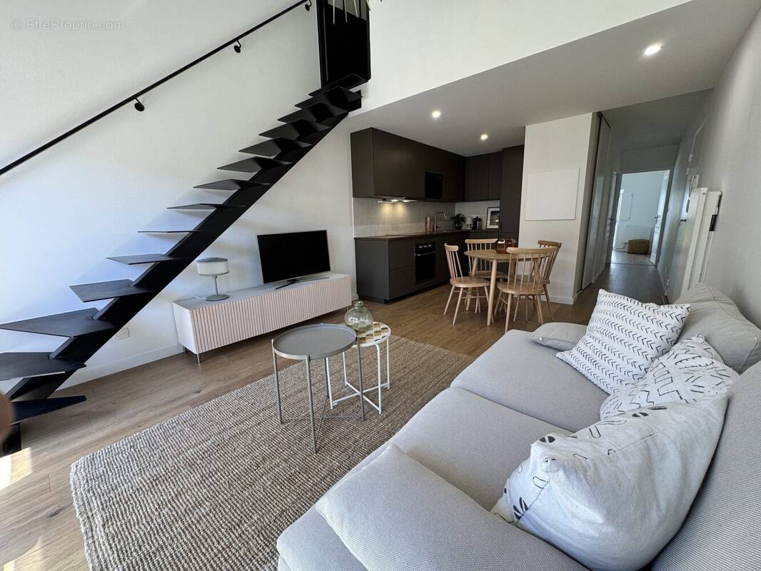 Appartement à BORDEAUX