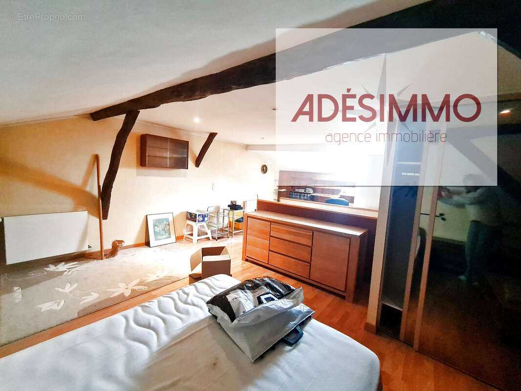 Maison à SAINT-SULPICE-SUR-LEZE