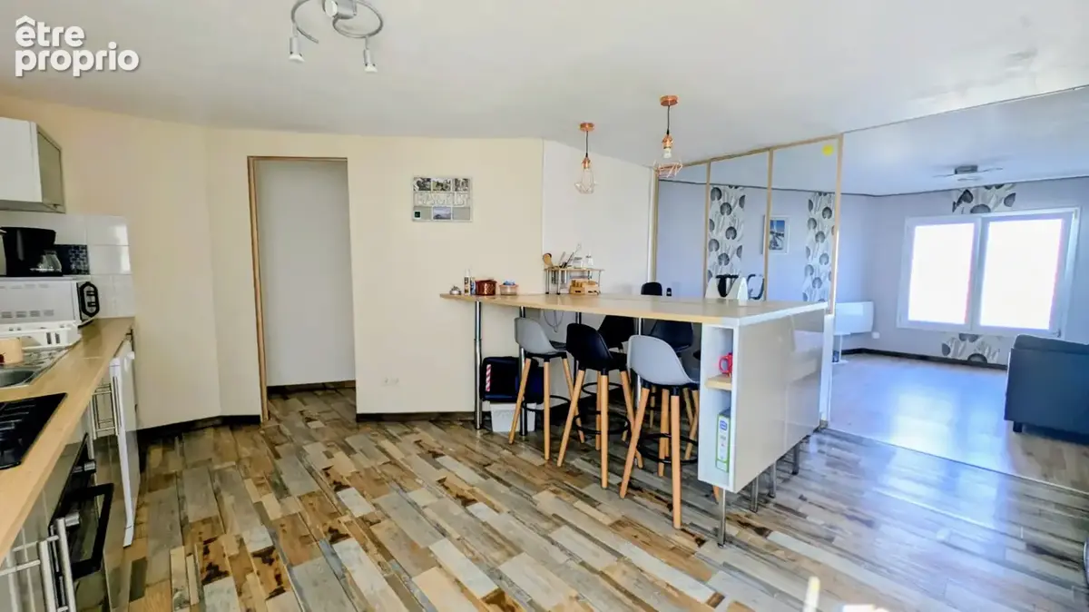 Maison de bourg familiale + locatif - photo 3