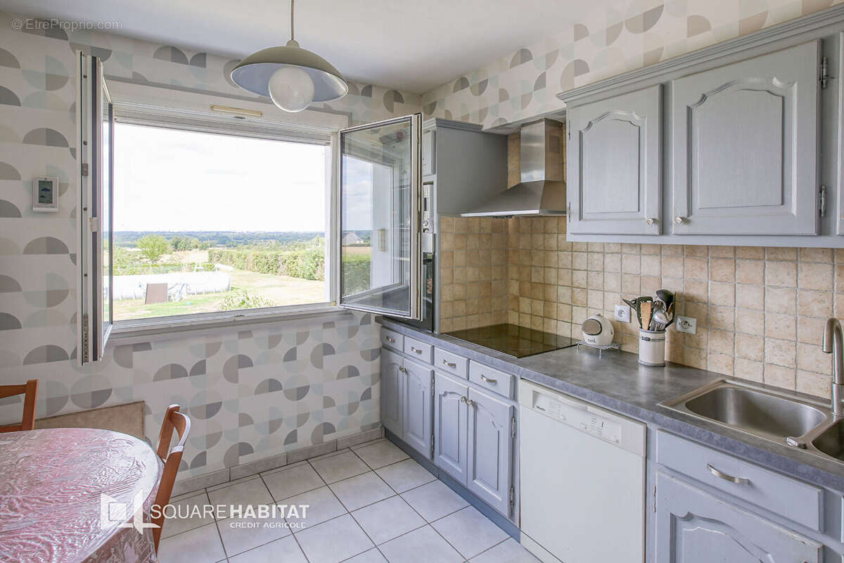 Maison à MOZE-SUR-LOUET