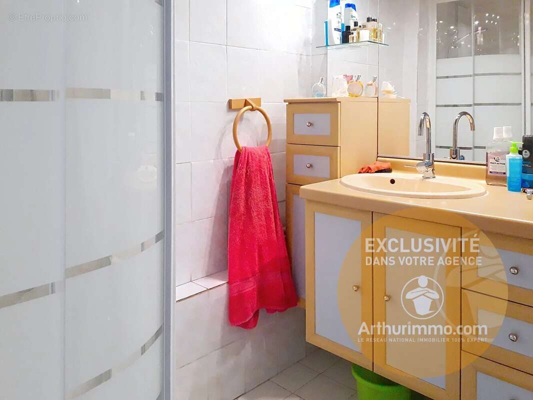 Appartement à COLOMBES