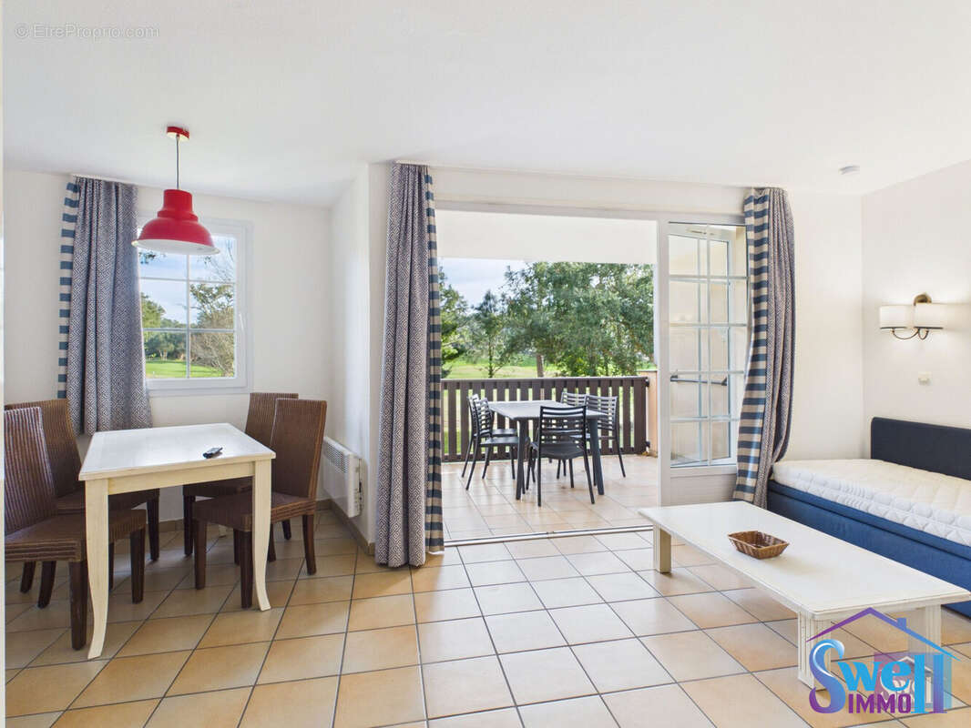 Appartement à MOLIETS-ET-MAA