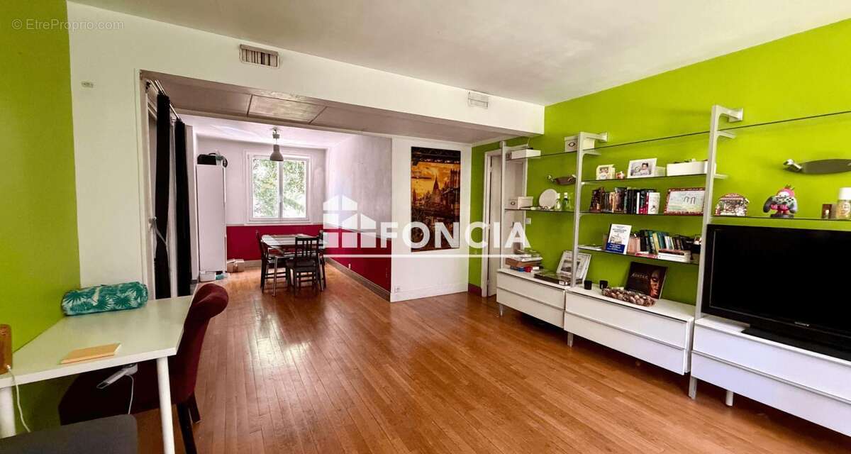 Appartement à BOURG-LA-REINE