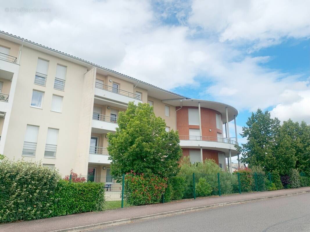 Appartement à COUZEIX
