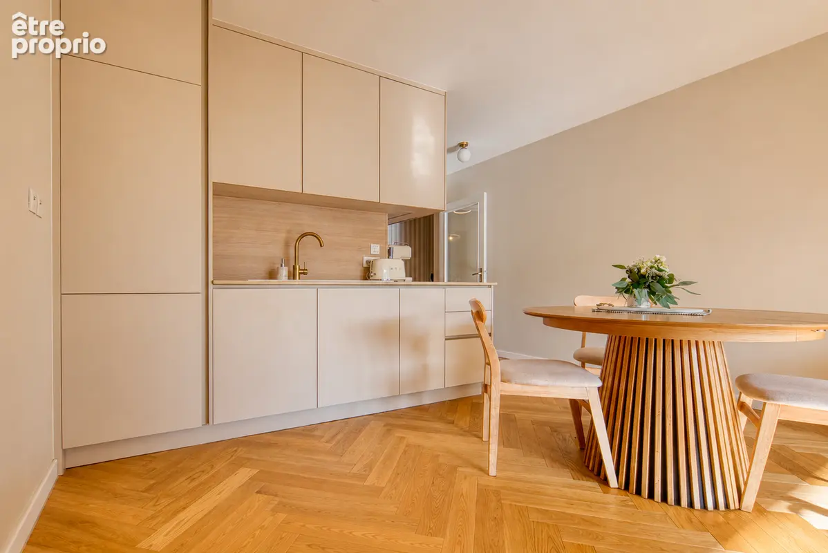 Magnifique T3 de 57 m²  Traversant Est-Ouest, calme et lumineux à Villeurbanne République - photo 4
