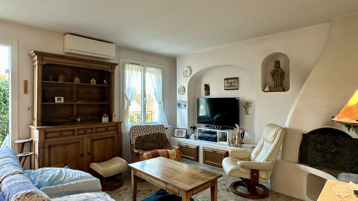 Maison à MONTBONNOT-SAINT-MARTIN