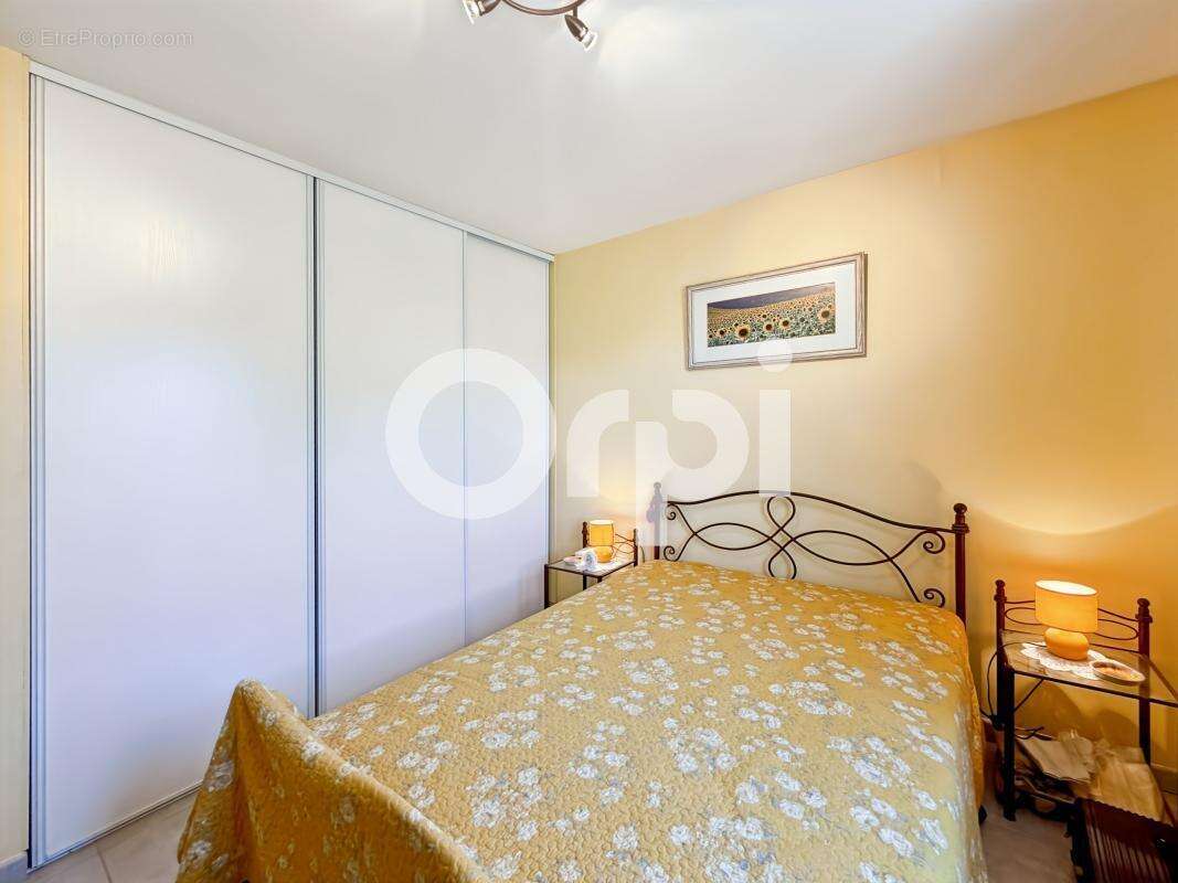 Maison À Vendre sur 1500m² de terrain arboré - photo 14