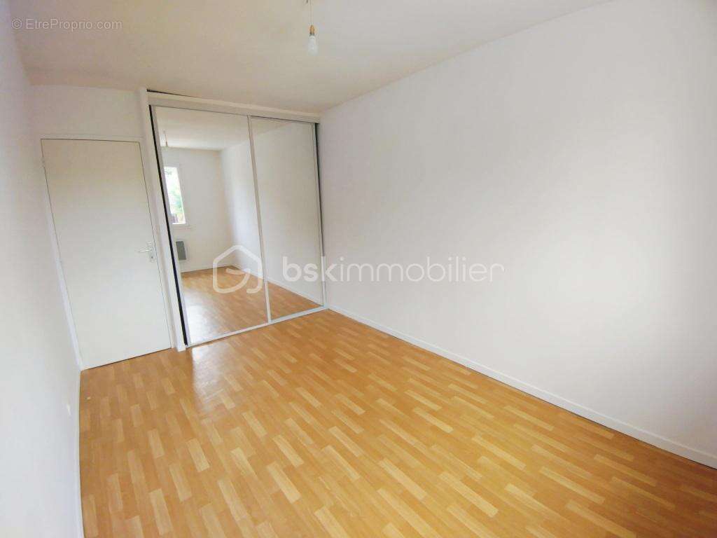 Maison familiale de 125 m² sur 1 099 m² de terrain – Lapalisse - photo 5