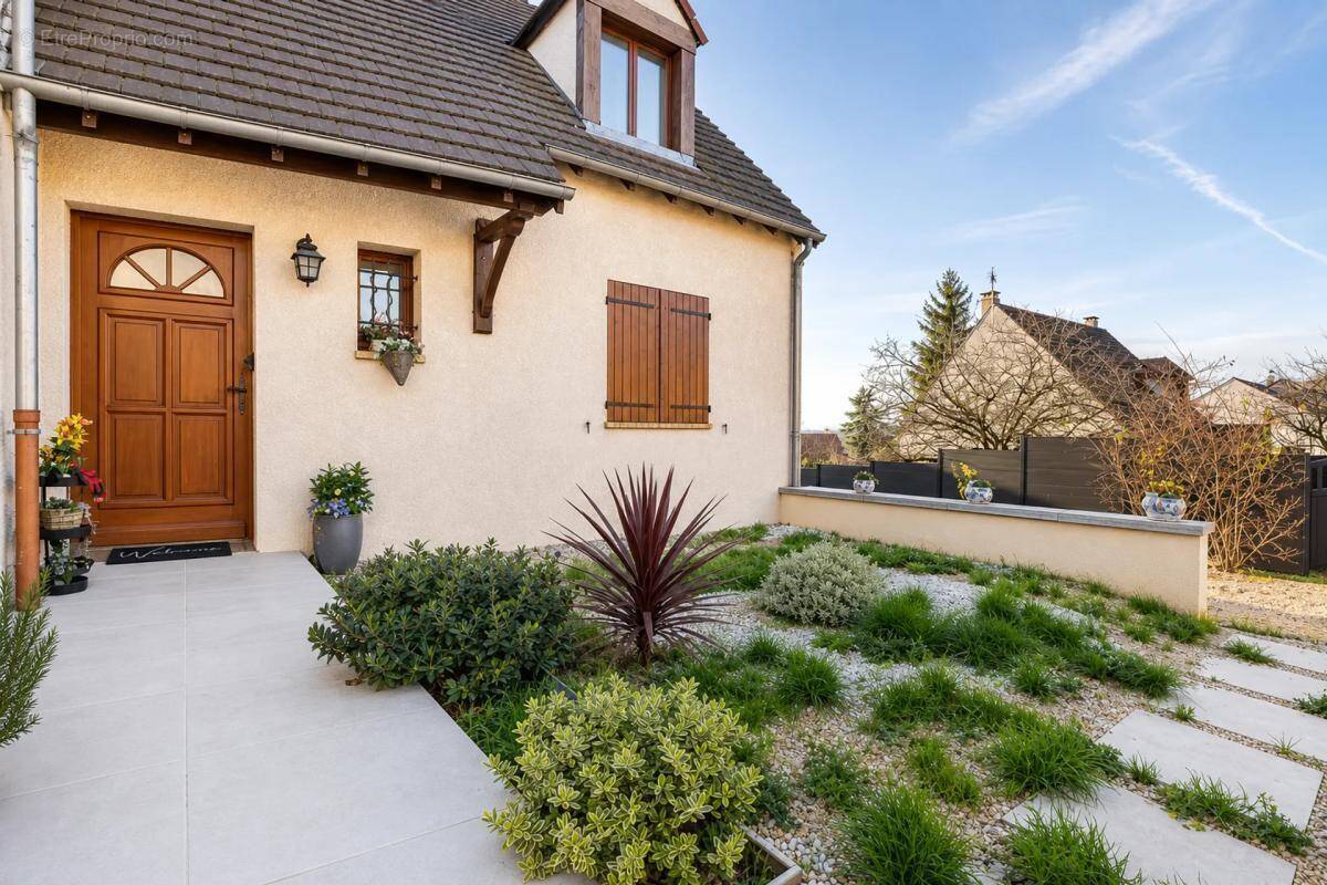 Maison à CROSNE