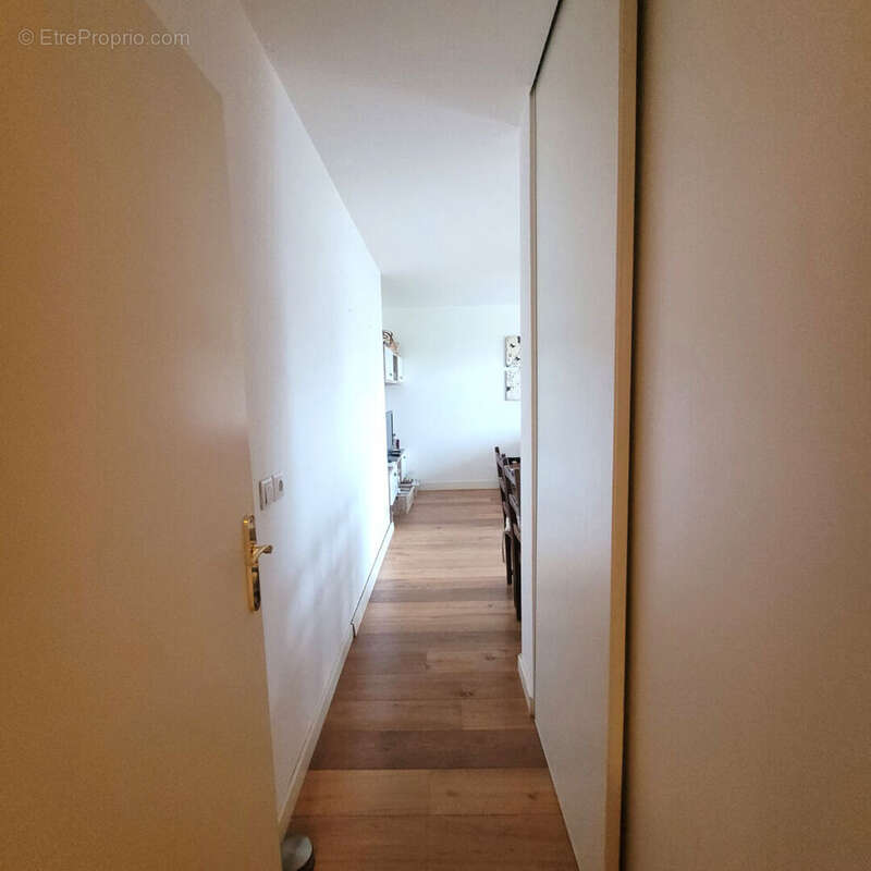 Appartement à LES ULIS