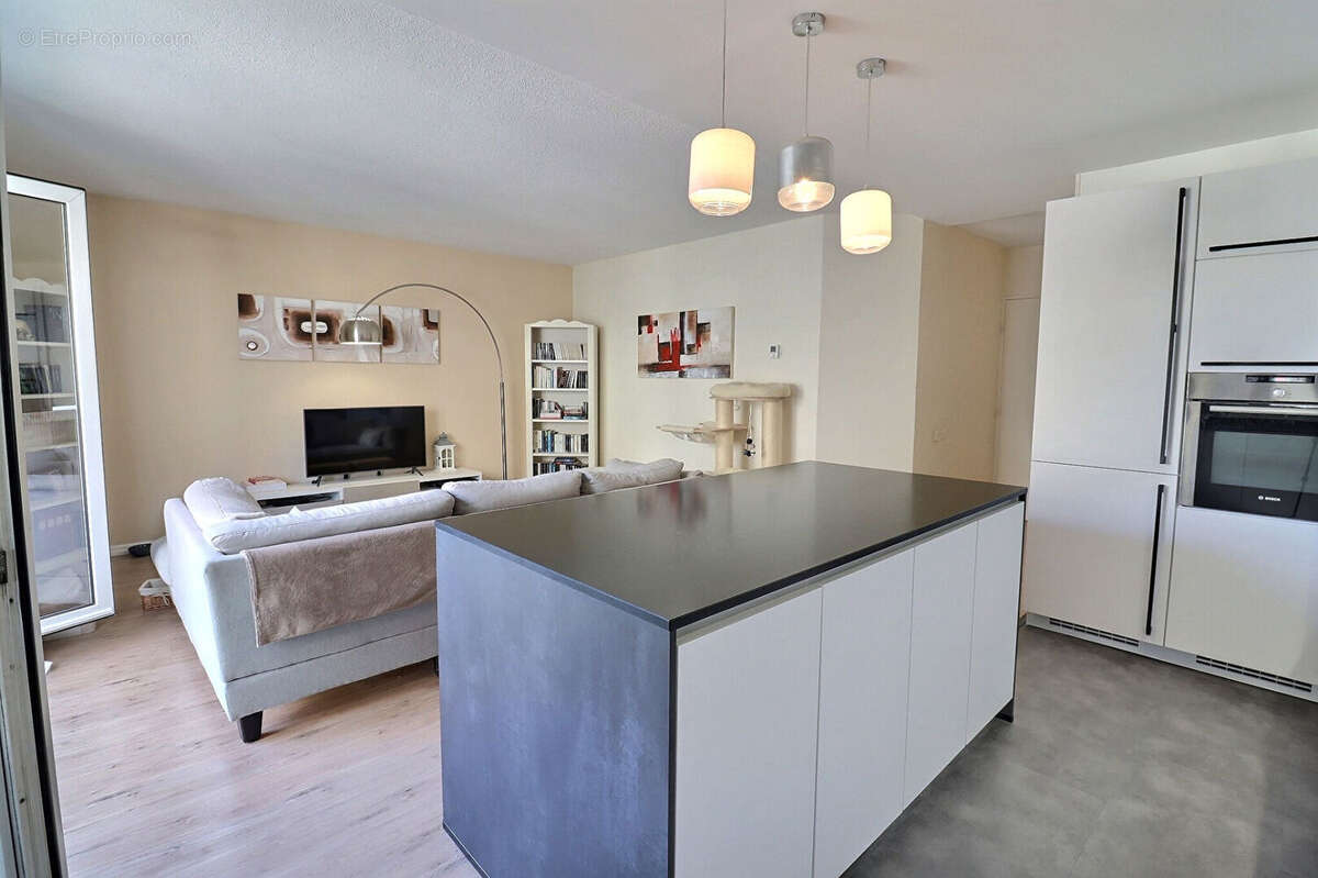 Appartement à BILLERE