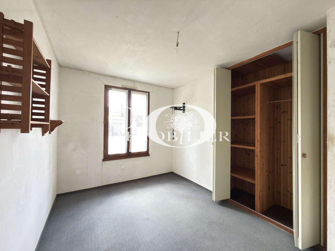 Maison à LEGE