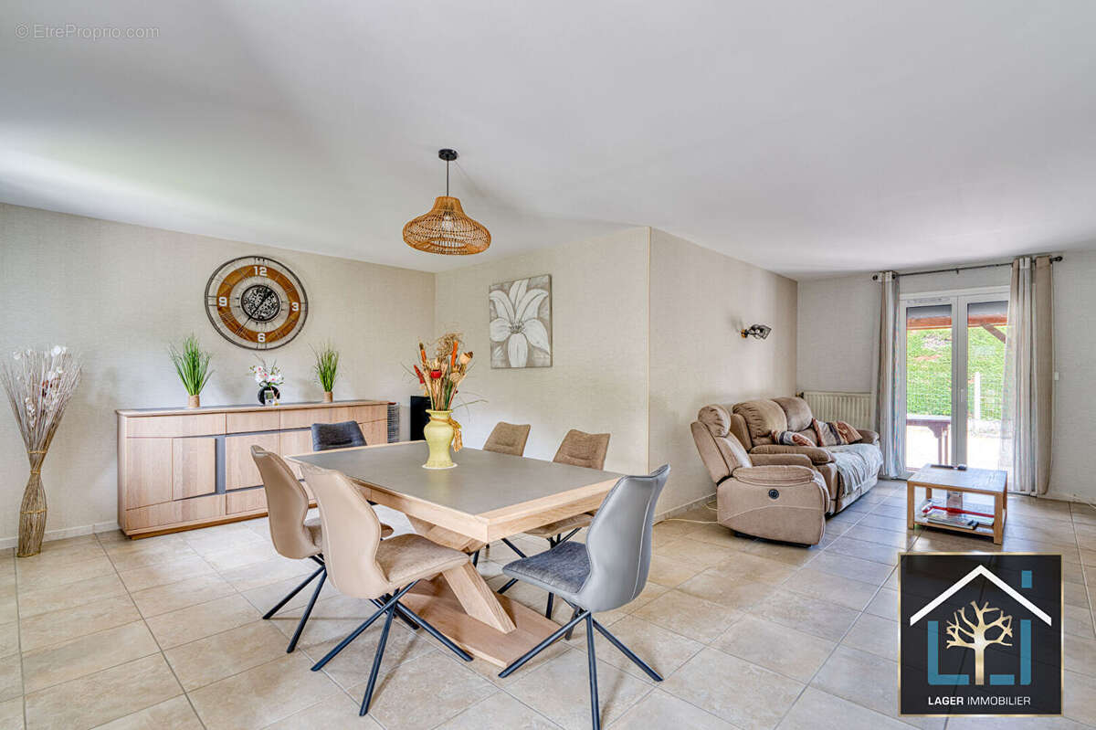 Maison centre DAGNEUX de plain-pied - photo 6