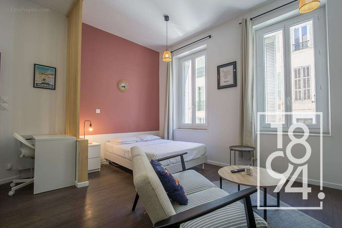 Appartement à MARSEILLE-5E