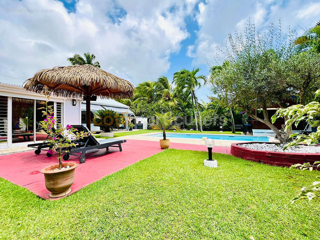 Maison à SAINT-FRANCOIS