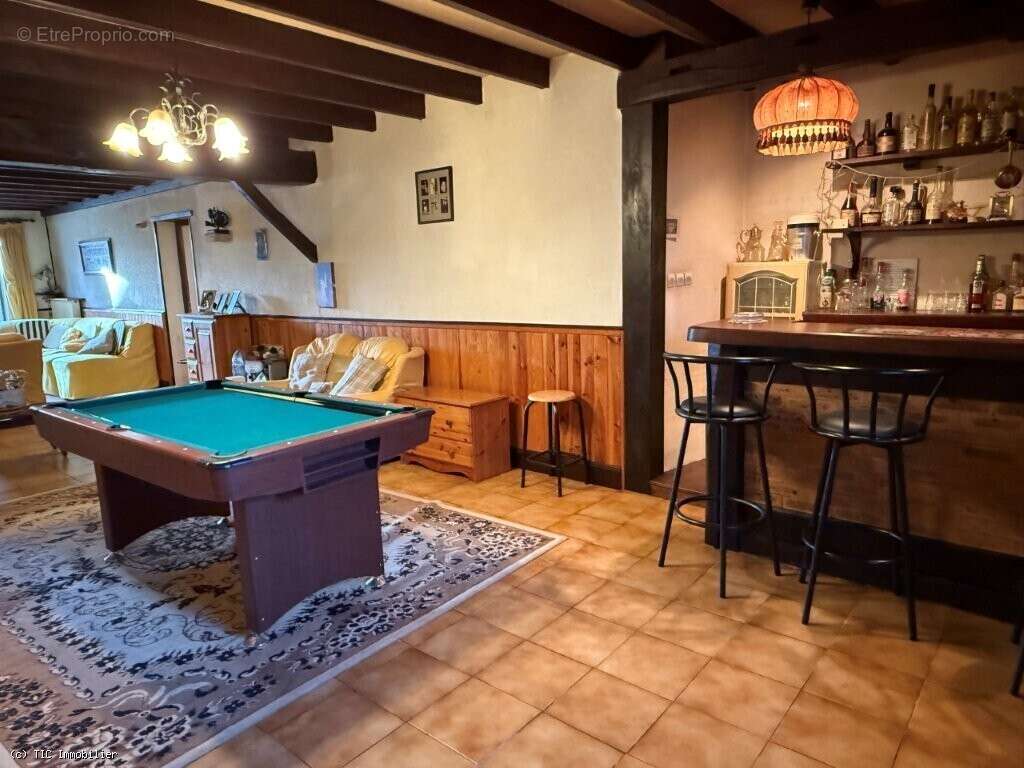 Maison à RUFFEC
