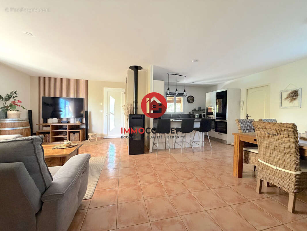 Maison 130 m² à Gaujac  - photo 5