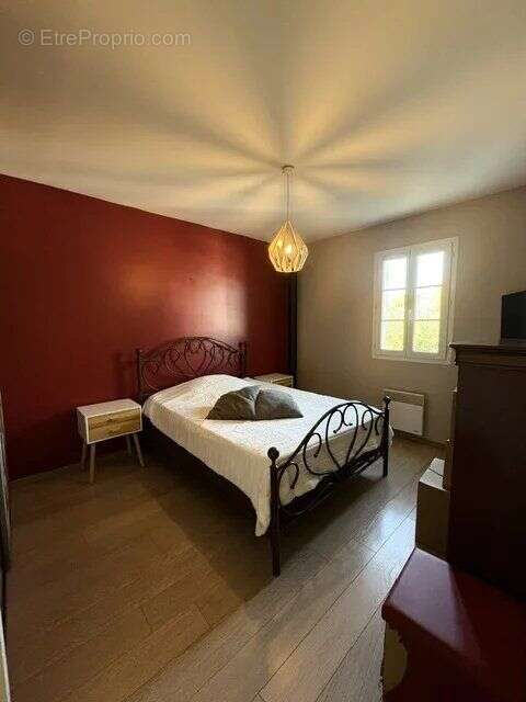 Maison à PELISSANNE