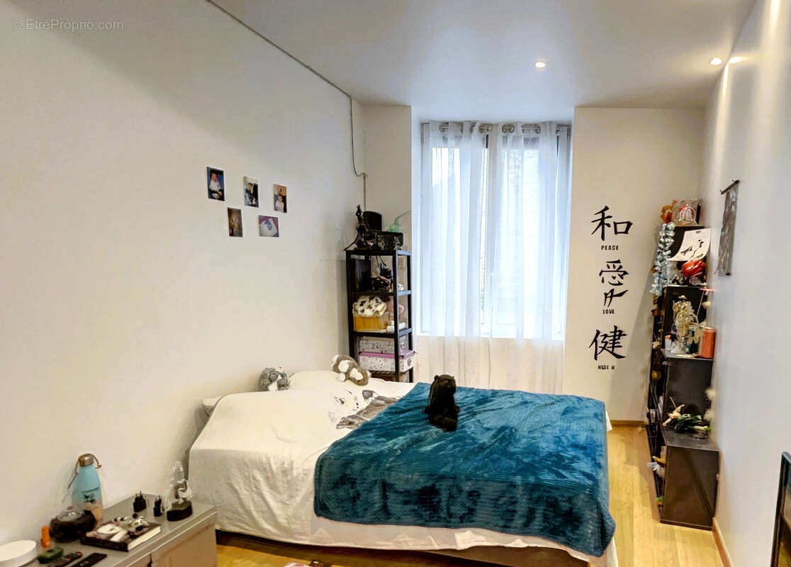 Appartement à JUJURIEUX