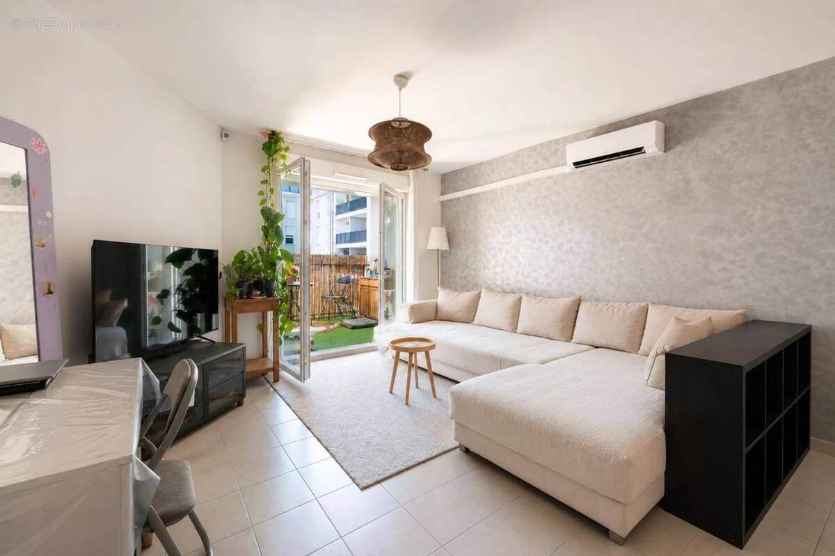 Appartement à MARSEILLE-10E