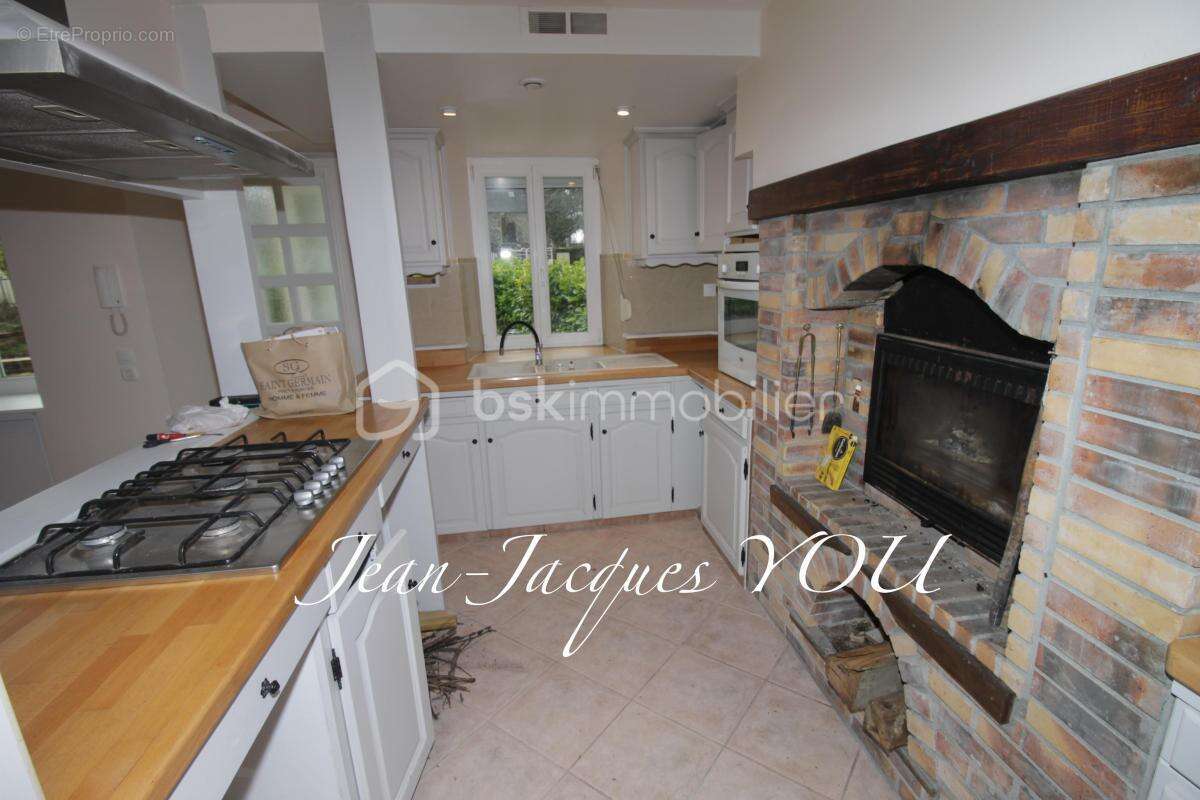 Maison à VILLEDIEU-LES-POELES