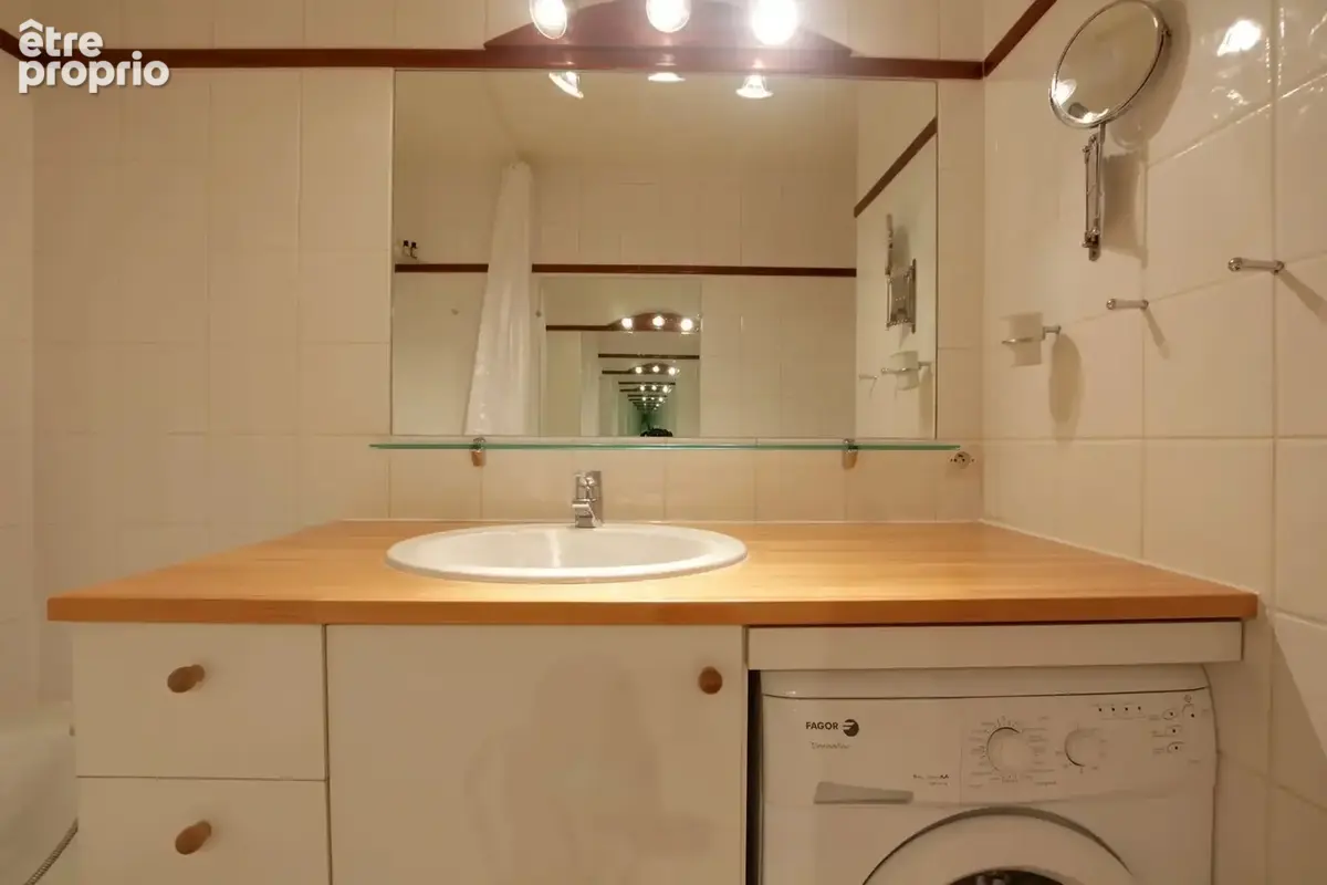 Studio vue parc rue de Clichy - photo 4