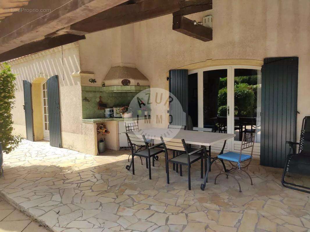 Maison à AURIOL