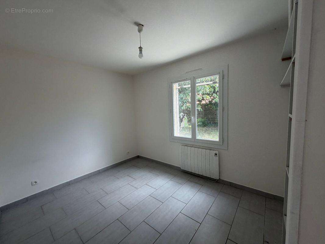 Maison de  plain pied 3 chambres avec 475 M2 de terrain - photo 5