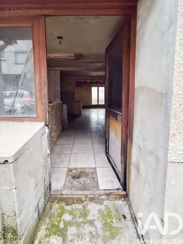 Photo 2 - Appartement à ANDREZIEUX-BOUTHEON