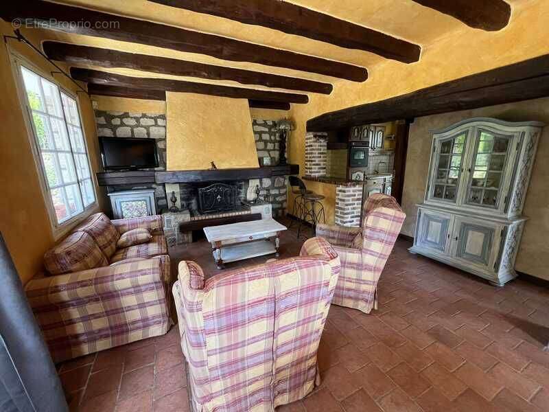 Maison 189 m² à Magny-En-Vexin  - photo 5