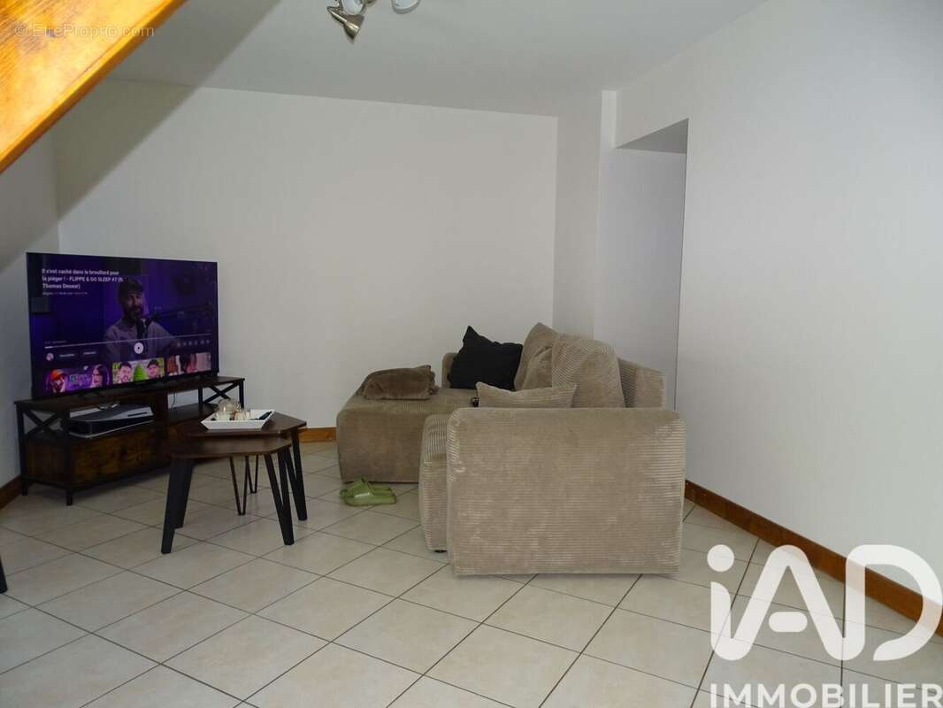 Photo 5 - Appartement à SAINT-ETIENNE-DE-CUINES