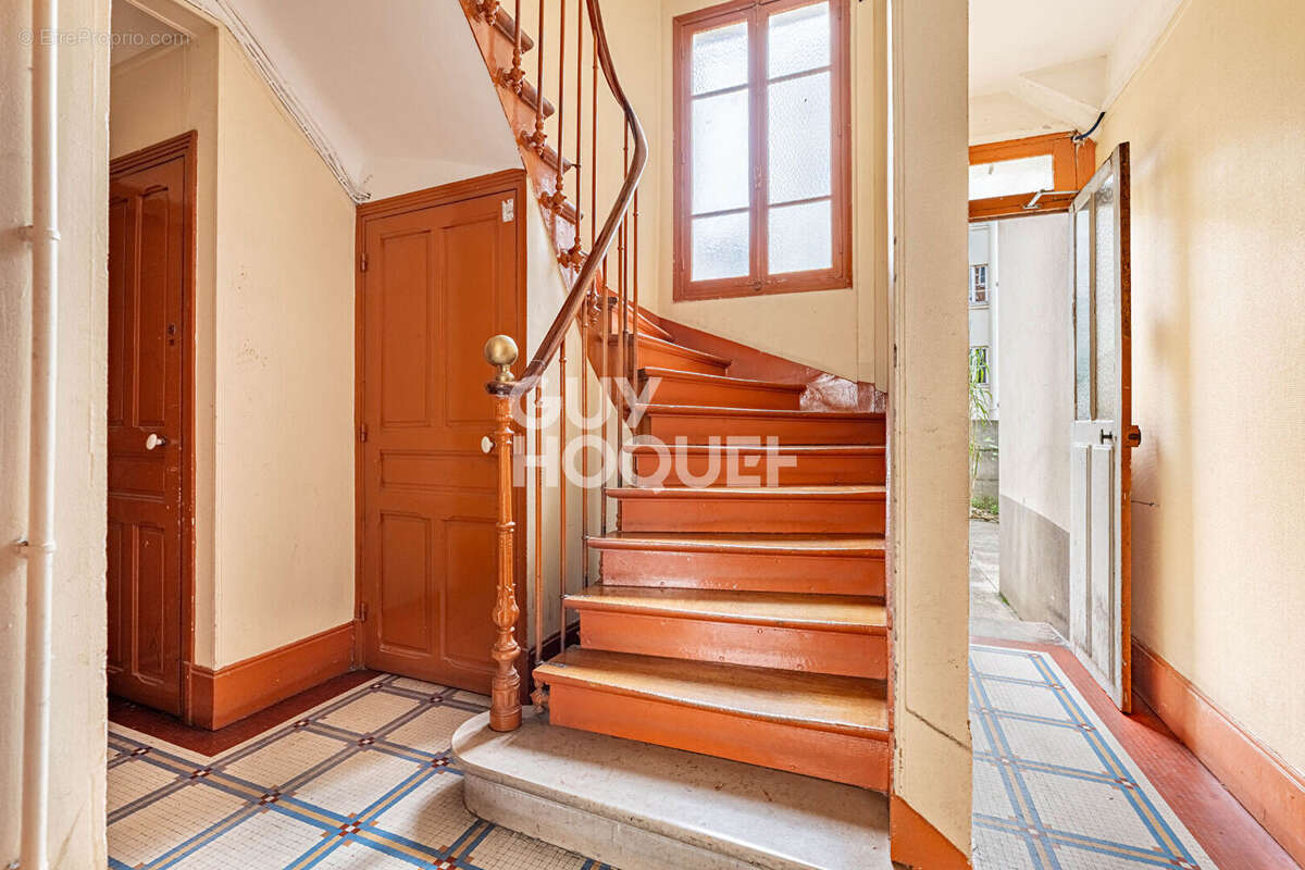 Appartement à ASNIERES-SUR-SEINE