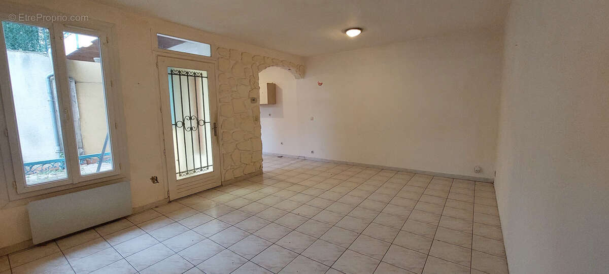 Appartement à MONTEREAU-FAULT-YONNE