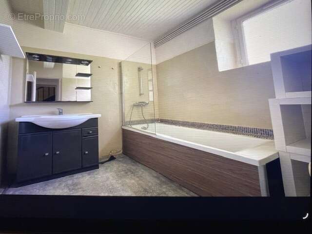 Maison de charme avec  grande dépendance - photo 6