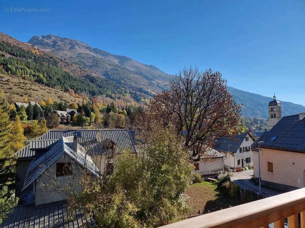 Appartement à LE MONETIER-LES-BAINS