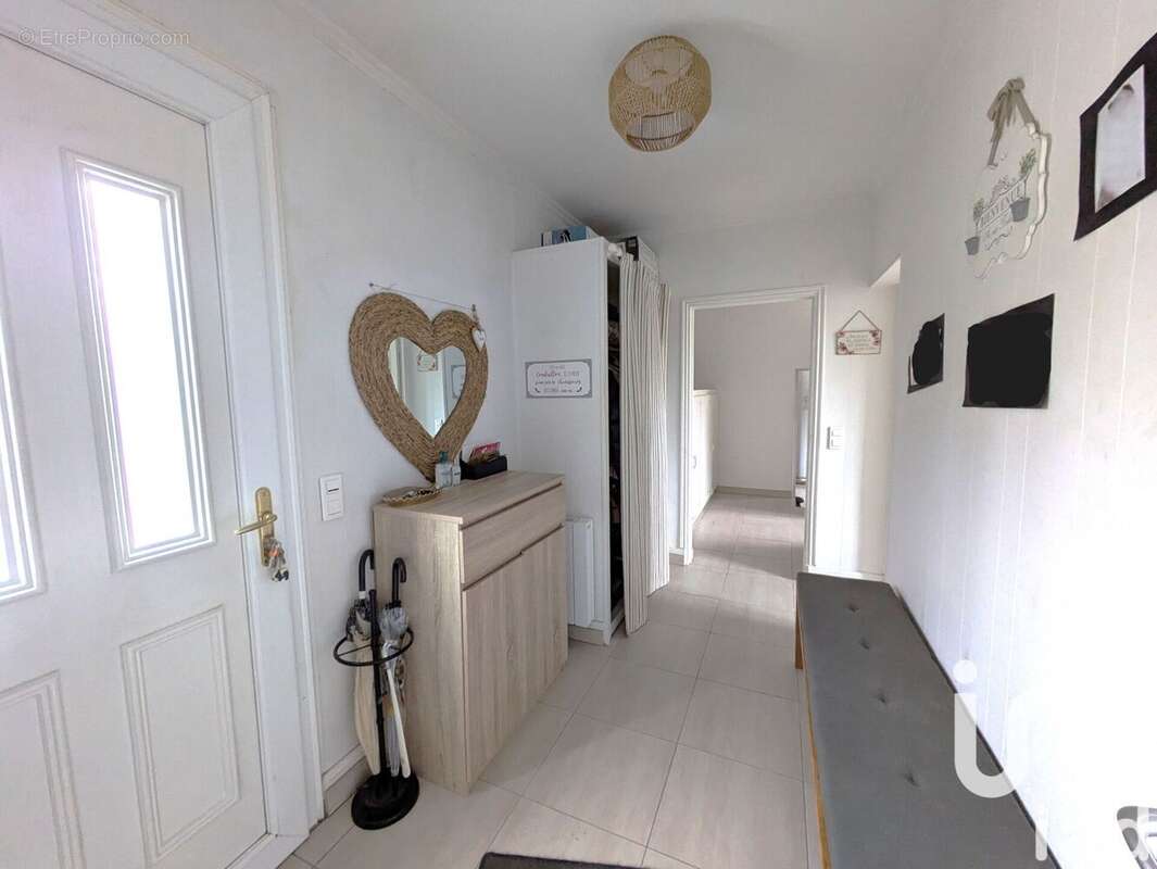 Photo 4 - Maison à BUSSAC-SUR-CHARENTE