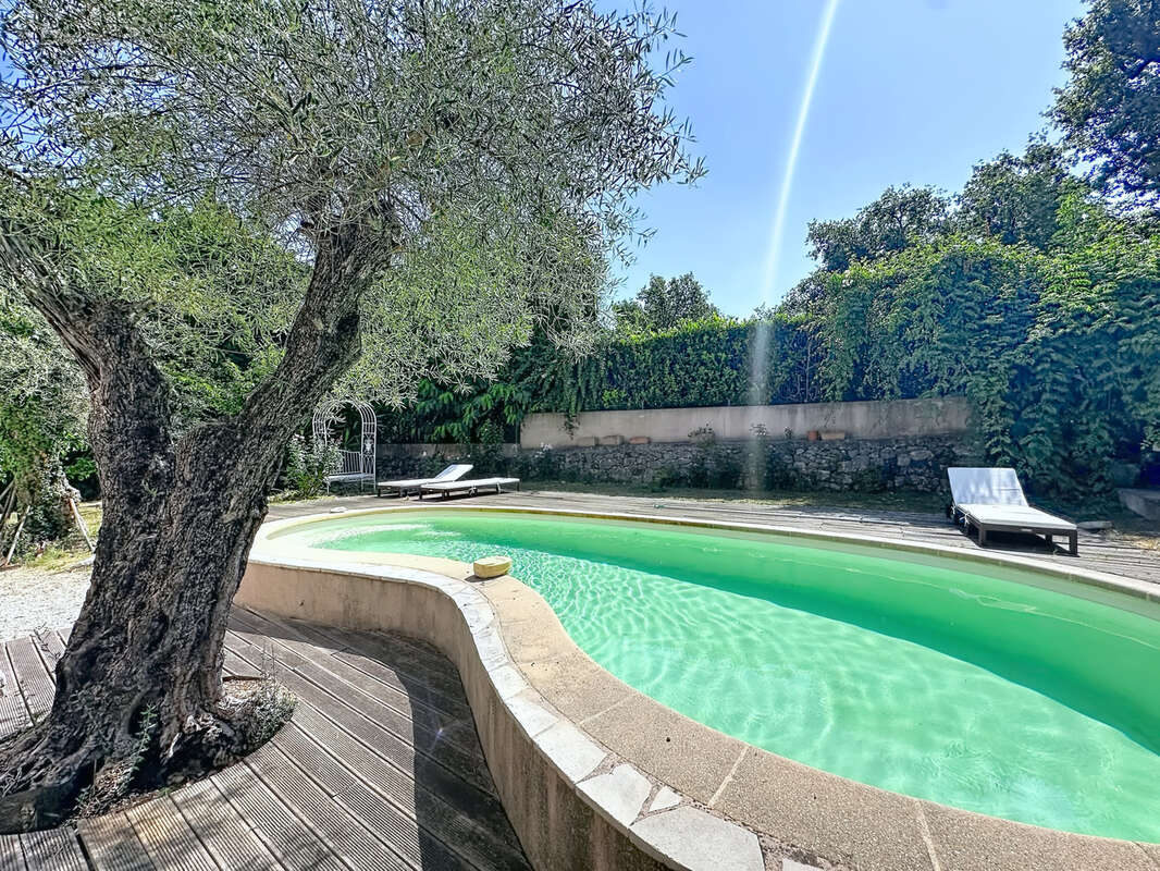 Haut de villa avec jardin privatif et piscine   Vence, quartier de l'Ara - photo 3