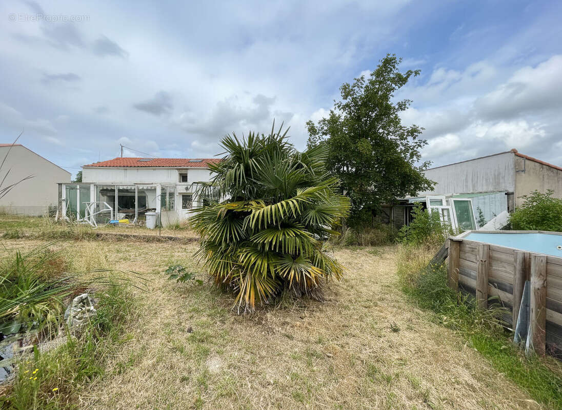 Maison à SAINT-AGNANT