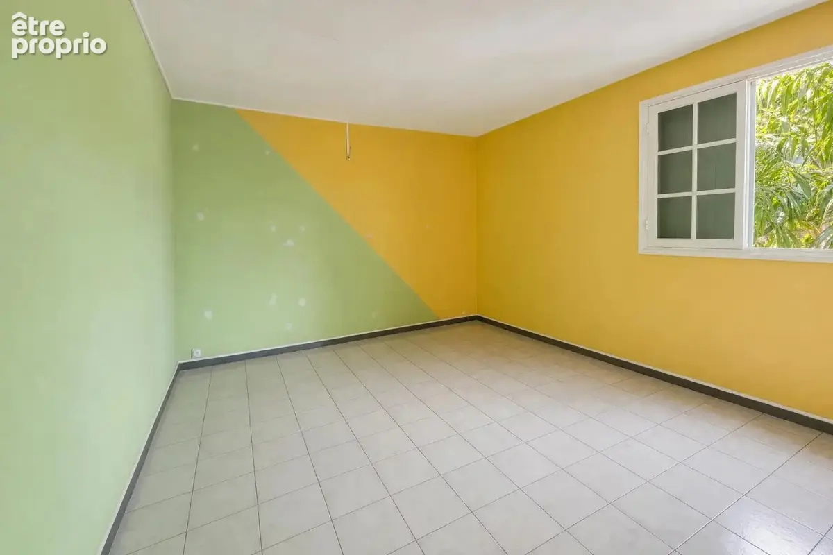 Maison F5/6 à rénover – Ligne Paradis, Saint-Pierre - photo 8