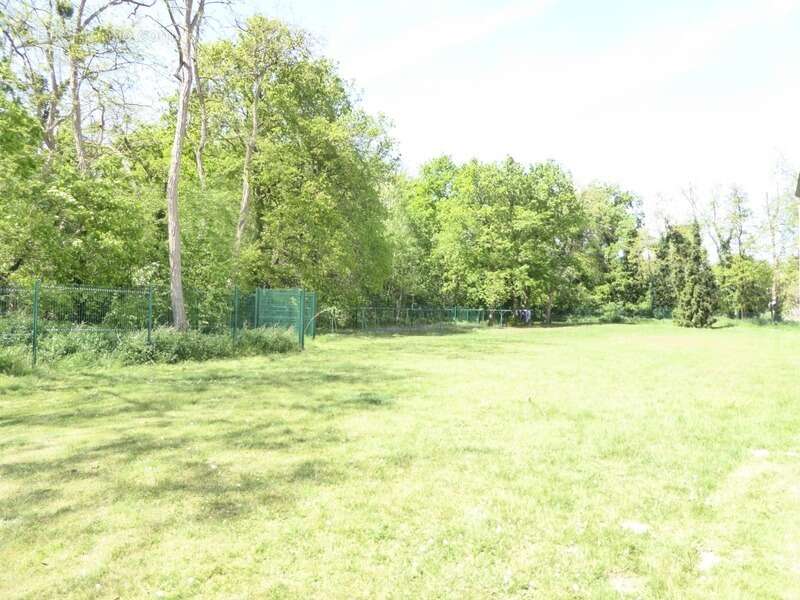 Appartement à BRUYERES-LE-CHATEL