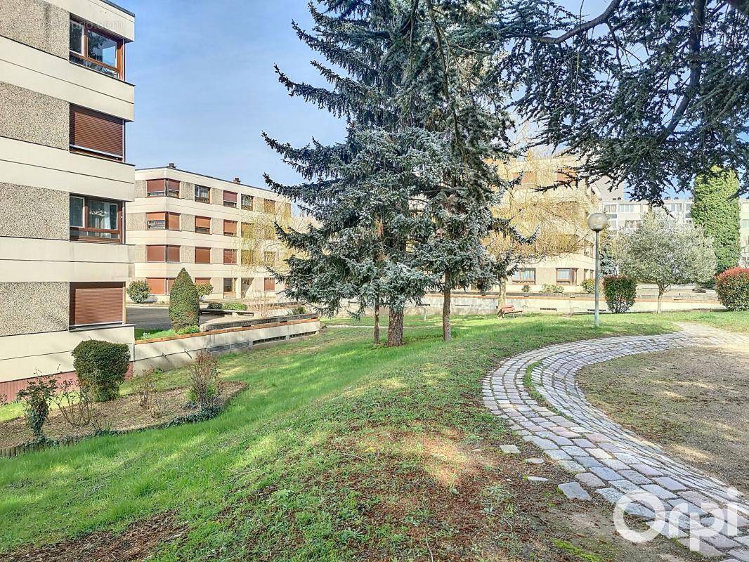 Appartement à LONGJUMEAU