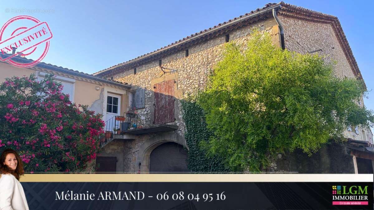 Maison à COMBAS
