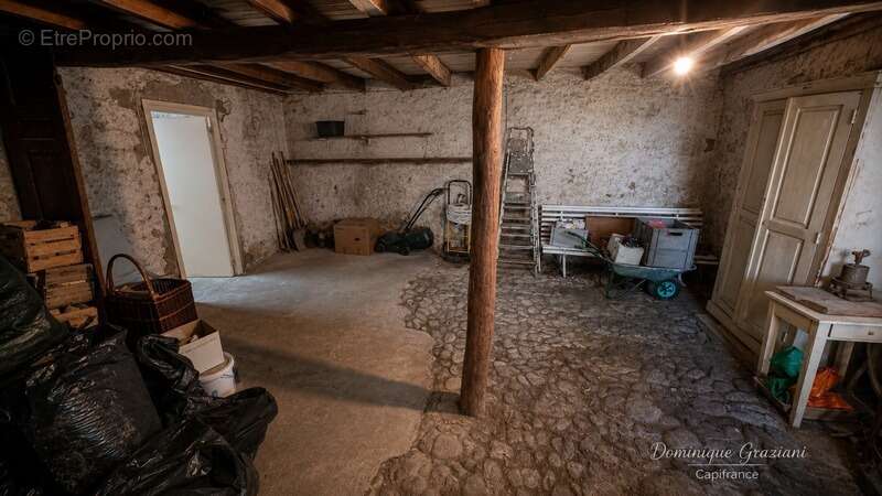 Appartement à AUREC-SUR-LOIRE