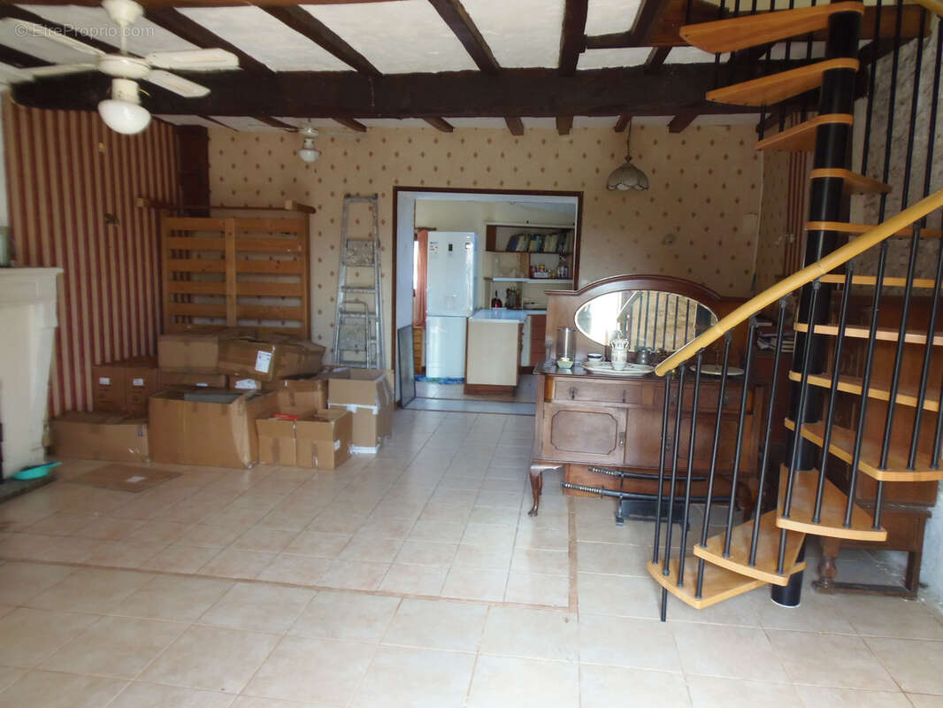 Maison à MORTAGNE-SUR-GIRONDE